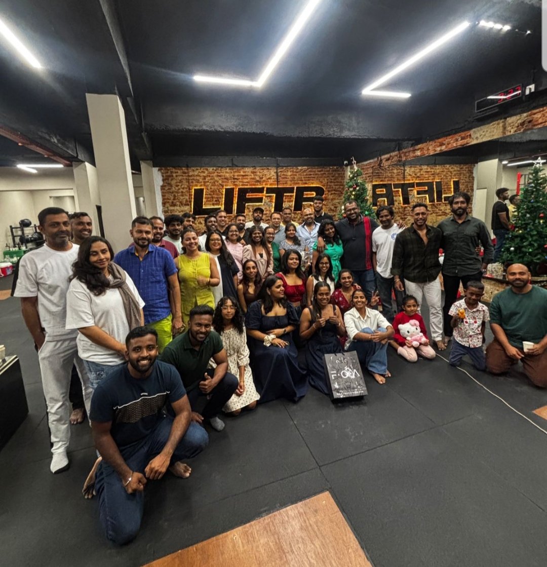 mcfc_harshard's tweet photo. #LIFTRfamily
#morepower
#RipItOpen https://t.co/UzvnScjHEX