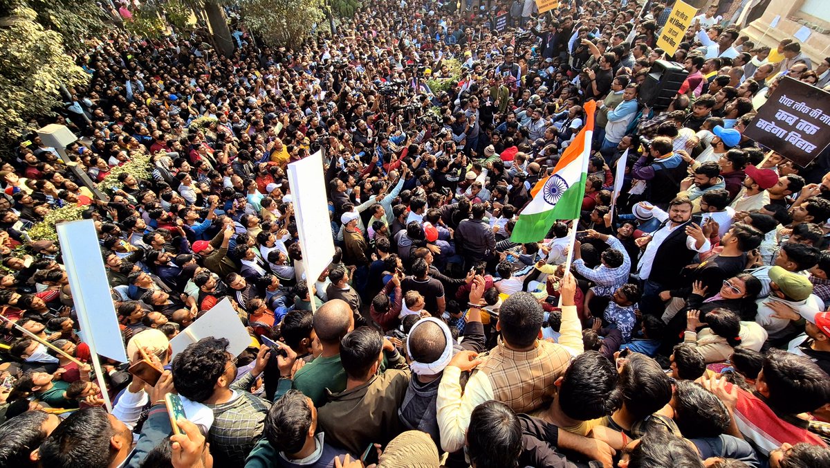 jansuraajonline's tweet image. गांधी मैदान, छात्र संसद में प्रशांत किशोर। 
#bpsc