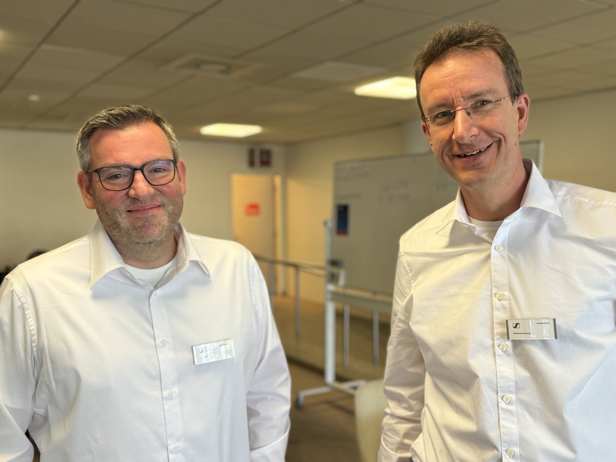 ProAVLCentral's tweet image. 🎤 Richard Lawn chats with the @Sennheiser team about Spectera at #IBC2024. They discuss its development, challenges, and how it can reshape wireless audio workflows. ⬇️

link.proavl-digital.com/7a8BCo