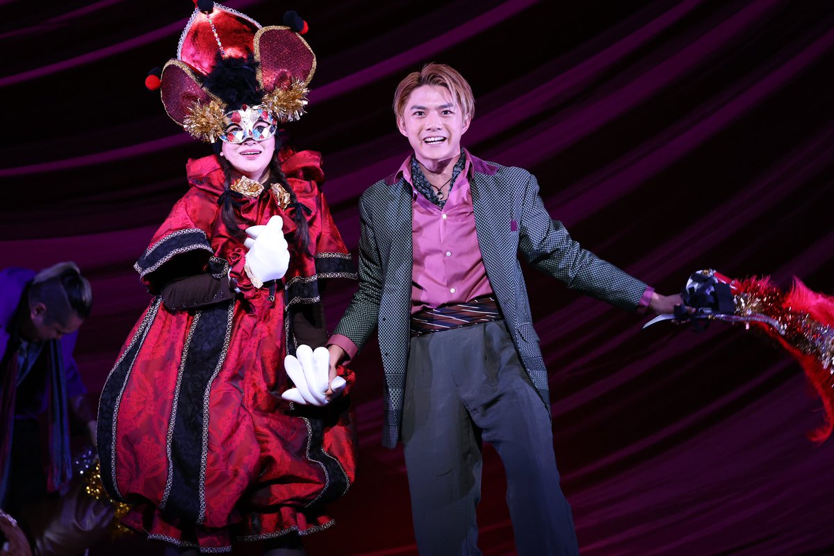 venice_stage's tweet photo. #ヴェニスの商人 
京都公演千穐楽も無事に終演いたしました☺️✨

全5公演、ご観劇いただいた皆さま
誠にありがとうございました🙇🏼‍♀️

早いもので、残るは愛知公演のみ🥲
皆さまのお越しをお待ちしております⚖️♥️ https://t.co/FofDbWpAJP