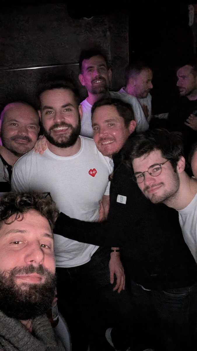 MathieuVS's tweet image. Quelle soirée hier ! C&apos;était cool d&apos;être avec vous tous !