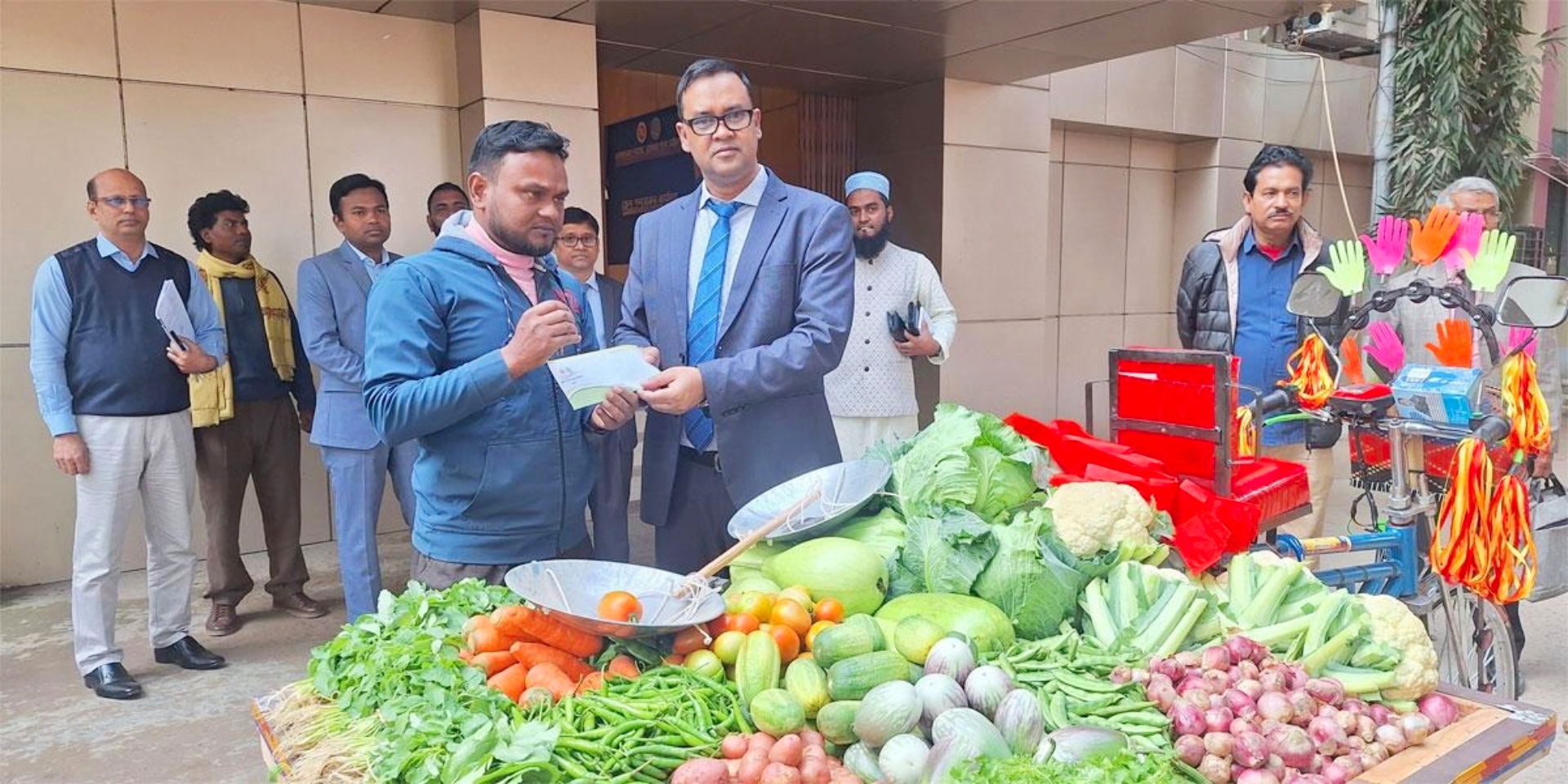 ২৩ বছর পর কারাগার মুক্ত হয়ে সরকারি বাড়ি পেলেন ইসমাইল