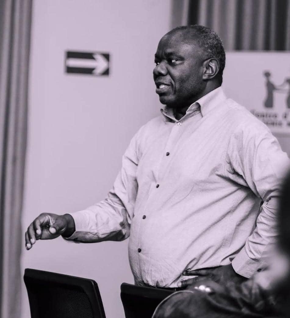 Joyeux anniversaire au président, Prof <a href="/munagus/">Gustave Mushagalusa</a>! Nous vous souhaitons beaucoup de joie aujourd’hui et tous les jours des années à venir. Vous êtes un parfait exemple de sagesse, de leadership et de prévoyance. Nous vous souhaitons paix, bonne santé et bonheur ».