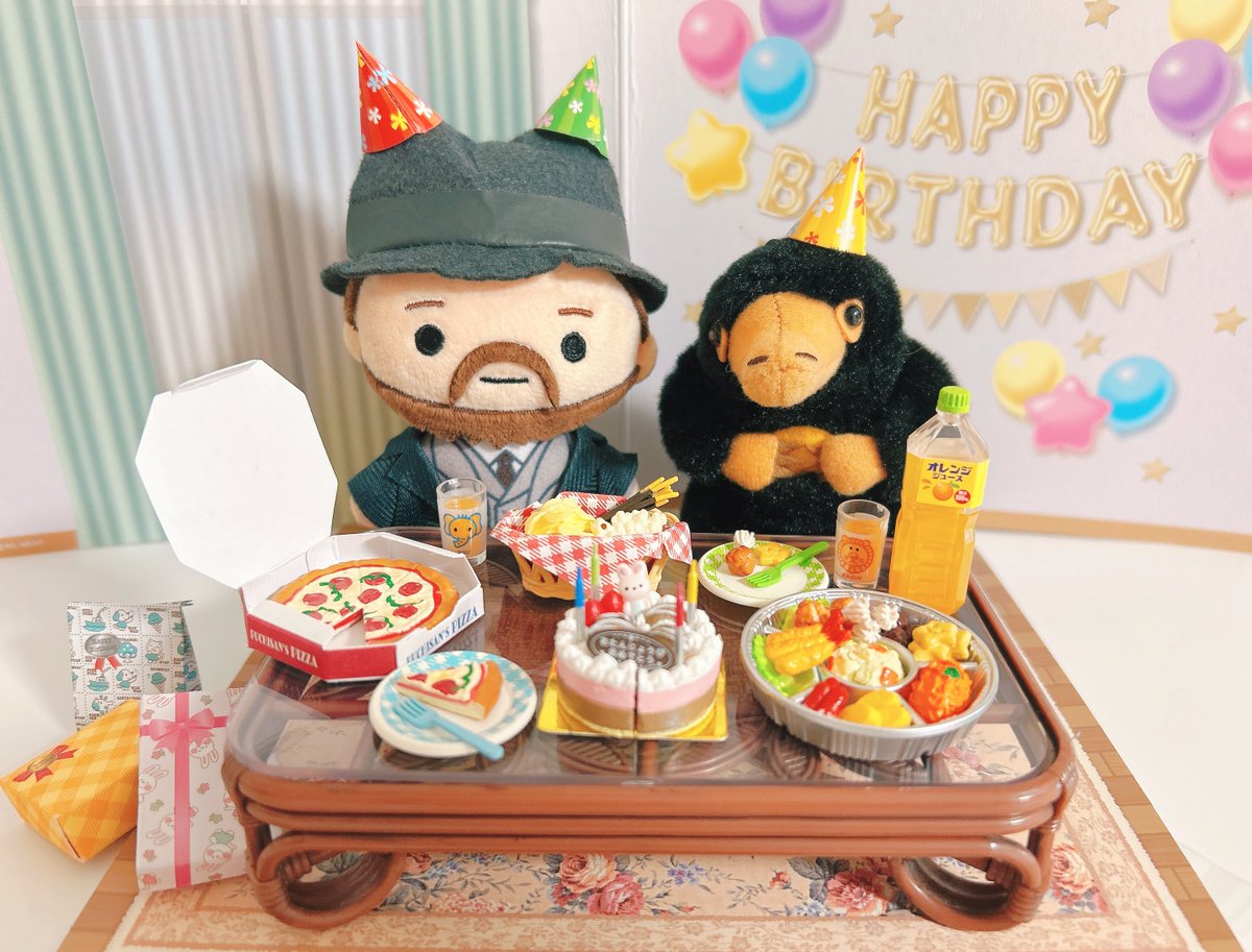 アール tweet media