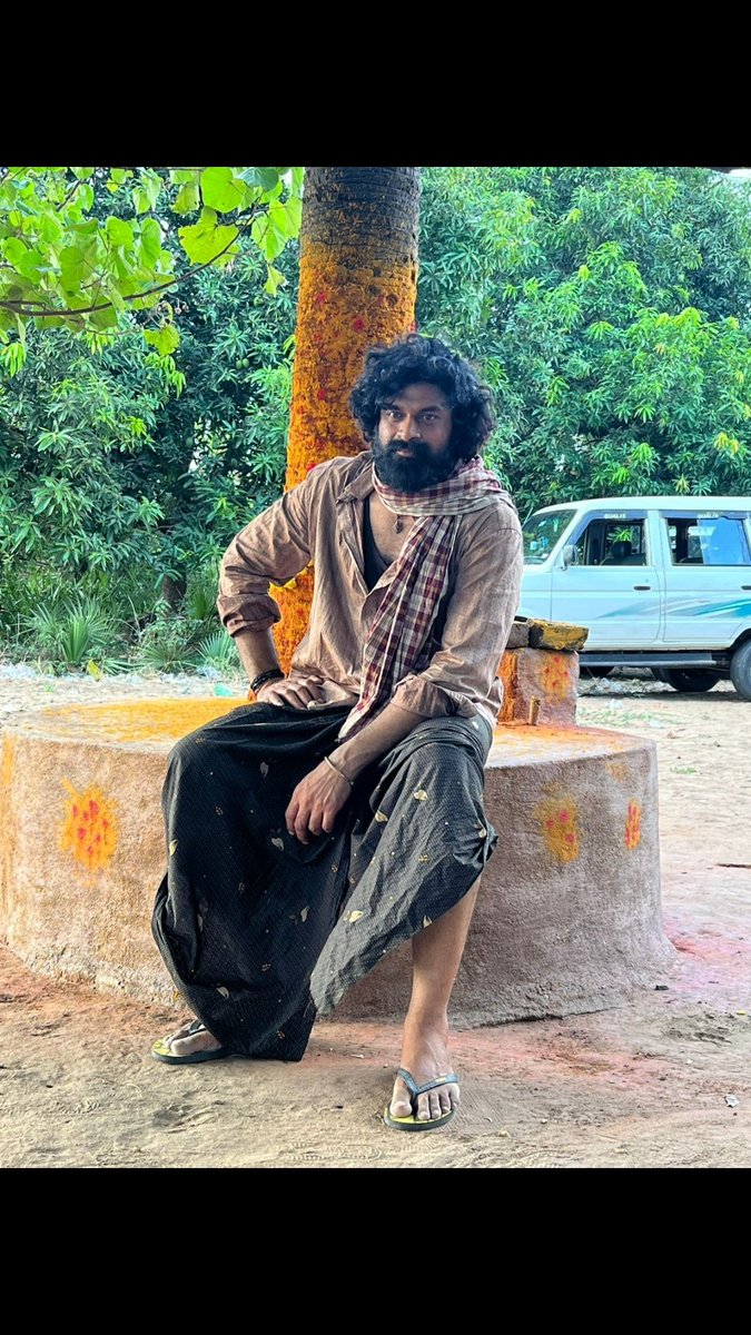 actorshritej's tweet photo. Thanks to 2024 🙏💐
Adv #Happynewyear2025
Thanks to Zee5 #Anuradha garu @prasadnimmakayala garu ,Phani garu ,Chuniya garu ,Suhas and Entire team
Rutsic Web Series #Bahishkarana on Zee5
#Darshi #ShriTej https://t.co/tV5OHdxyHA