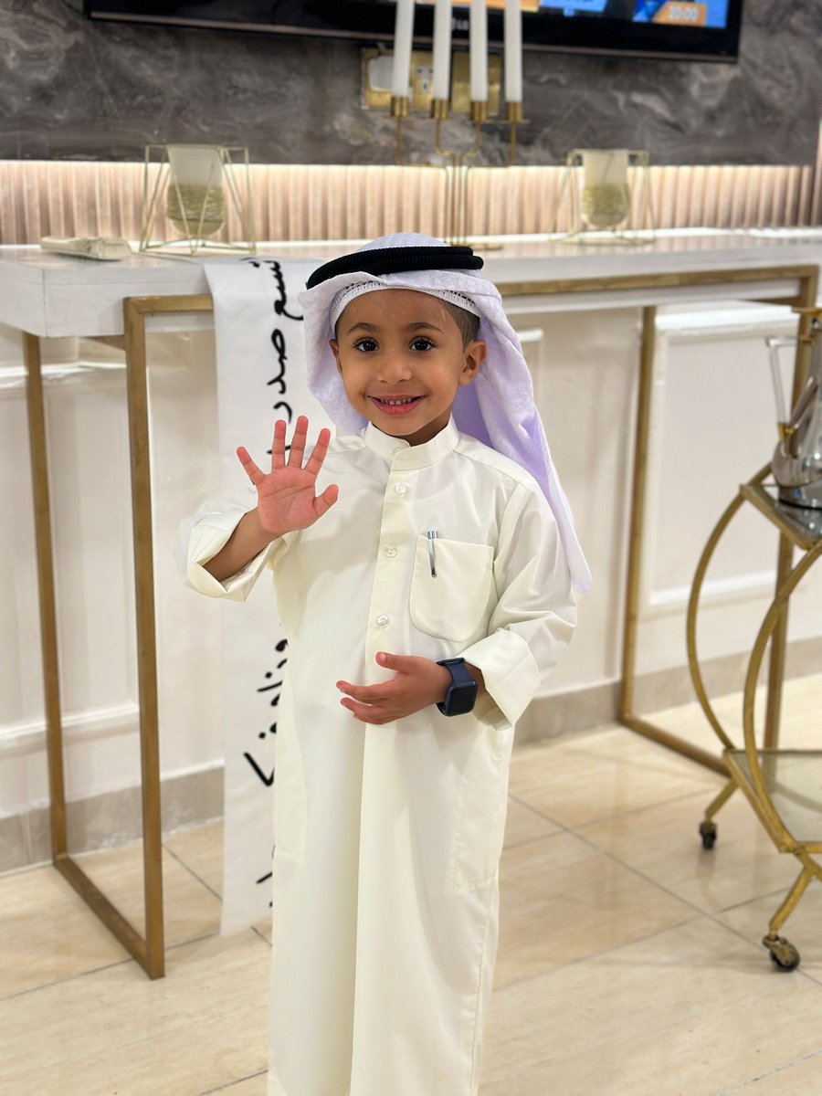 AlmraiNasser's tweet photo. باقي القليل باذن الله تطمن ياصياح انت في الكويت 
   تغانمو الخير باقي ٢٧١ الف 

يقولها الانسان عندما يرى عظم اجر الصدقة فيمتنى انه لو تصدق اكثر في حياته.
⬇️ ساهم الآن ⬇️
https://t.co/eBCCCf5QE1
#فزعة_لولدكم_صياح https://t.co/vtg8LeIUqi