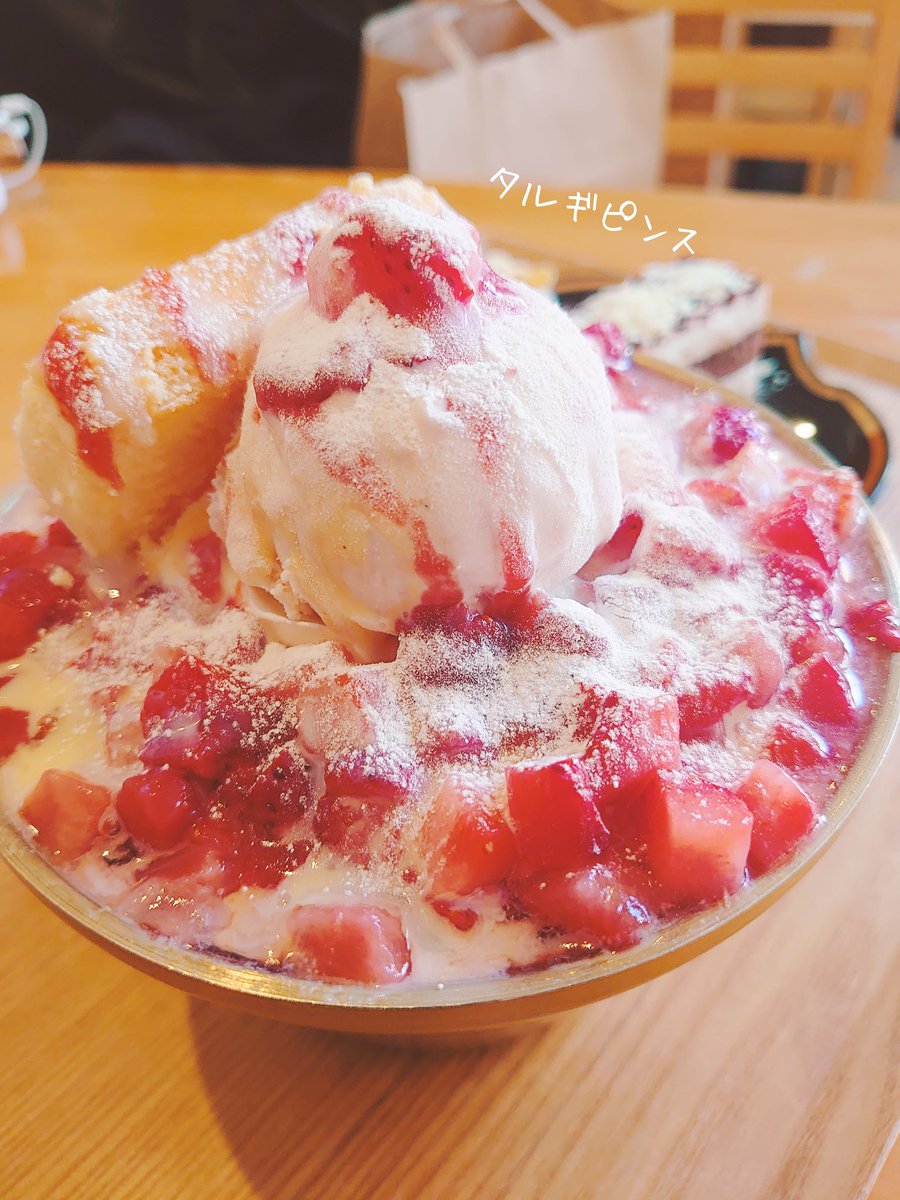 sorahaithumoao's tweet photo. 冬休み初日
友達としのくぼへGO🇰🇷

サムギョプサルとピンス食べた
ŧ‹”ŧ‹”( ‘ч’ )ŧ‹”ŧ‹” https://t.co/Y6cWY6POfg