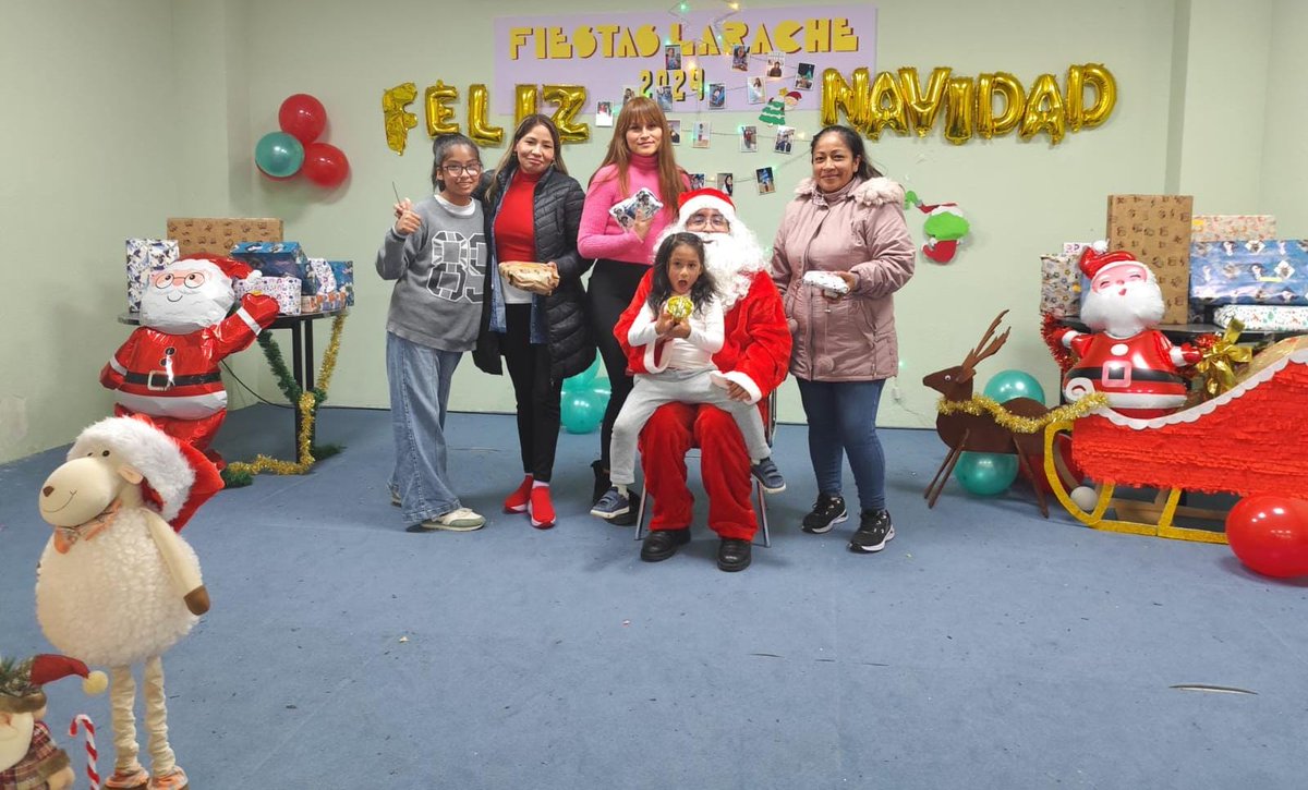 ParticipaCR's tweet image. La Asociación Latina del Deporte organiza su tradicional fiesta de Navidad en el espacio asociativo de Larache.
Un encuentro donde los más pequeños recibieron la visita de un invitado muy especial...
#multiculturalidad
#espaciosabiertos
#CiudadRealEntreTodos