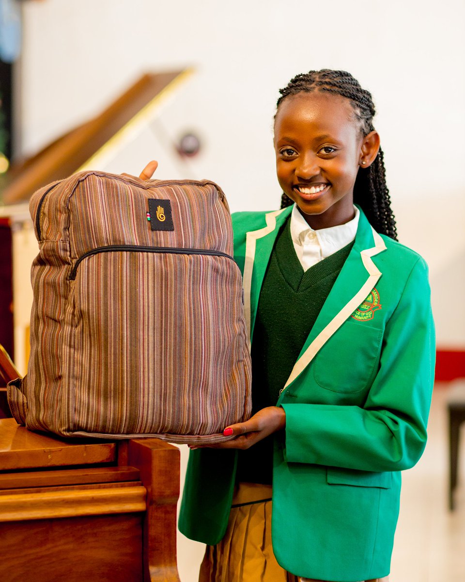 Crafts_Meaning's tweet photo. Highly durable #madeinkenya school bags currently on sale at our store and online via https://t.co/199HKAHuzQ
Reach us on +254701914091 to make your order. Available in different colors and sizes 
#BackToSchoolWithEquity #TujengeBackToSchoolMoments https://t.co/rGFfZ3dbBs