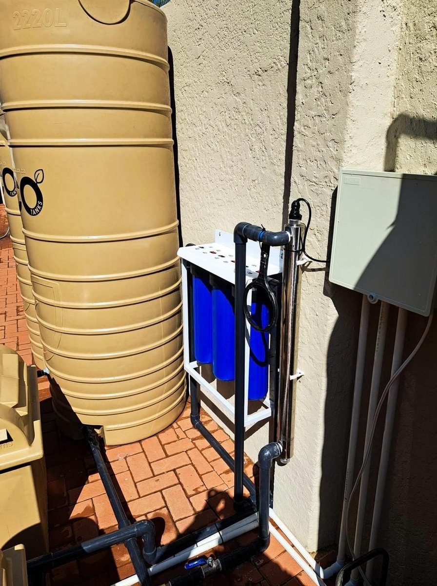 ReliableWaterB's tweet photo. Keep your water clean and fresh at your home with our LEKKER water  purification setup! 💧🏠

📞 WhatsApp/Call: 067 890 9152
📧 Email: Info@h20crystaldrop.co.za
🌐 Check us out: https://t.co/CyLEddyZxo https://t.co/pWTOazKygq
