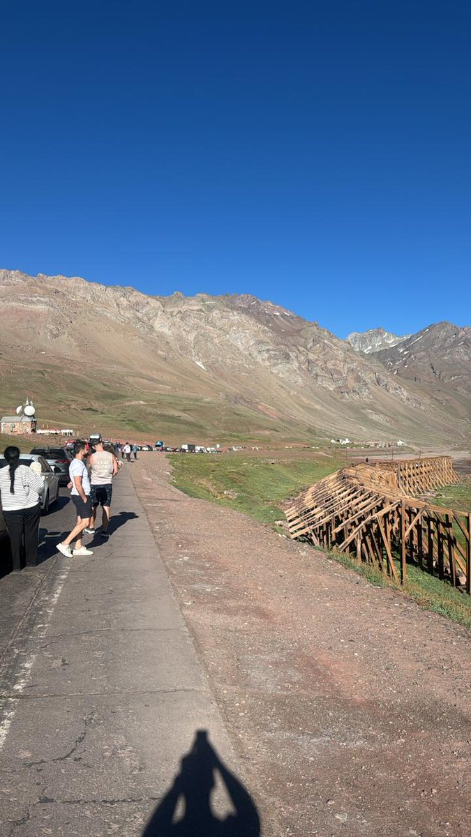 Las Cuevas ahora ,esperas para ingresar al Túnel Internacional.