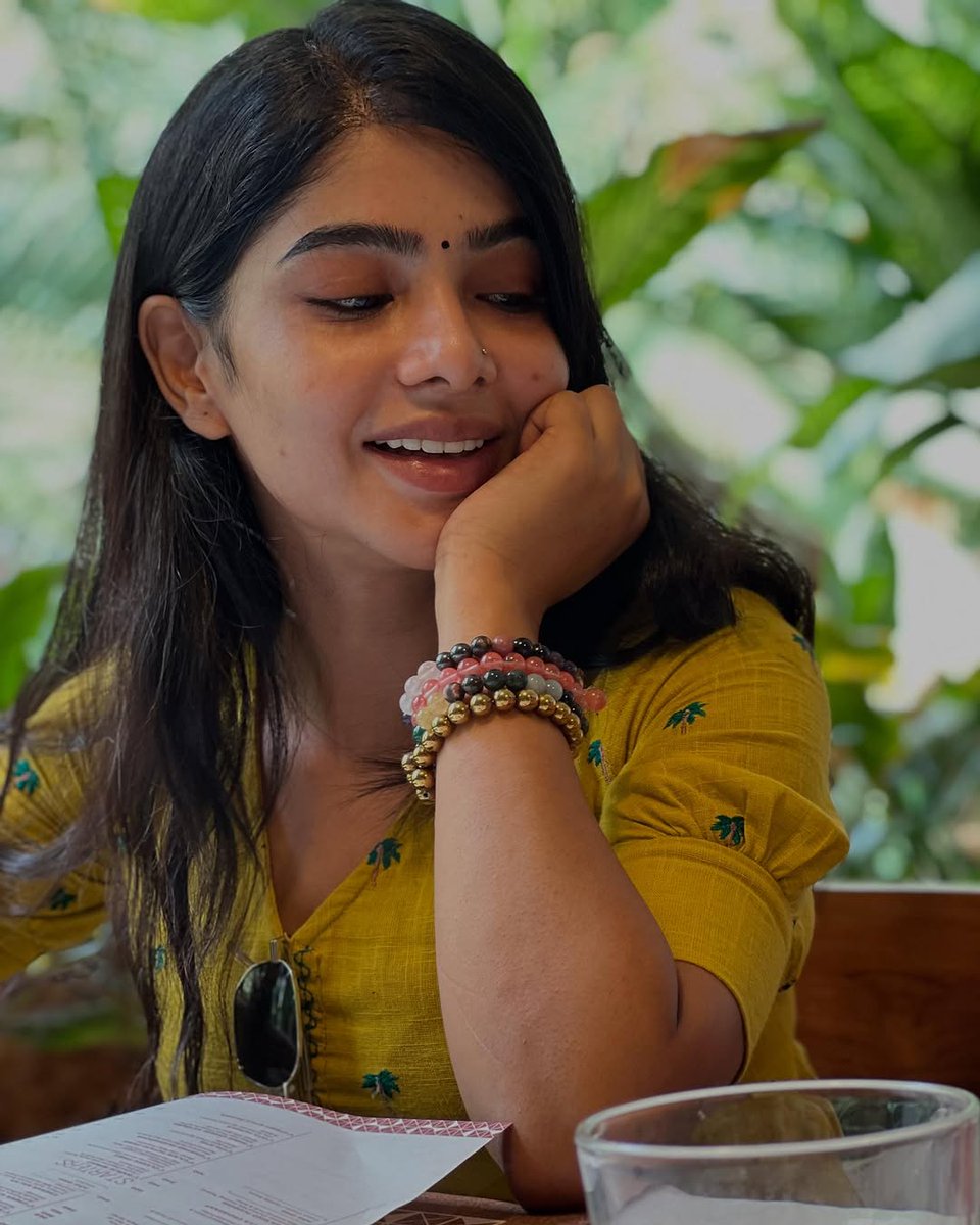 OnlyHeroines's tweet image. #pavithralakshmi 😘💛