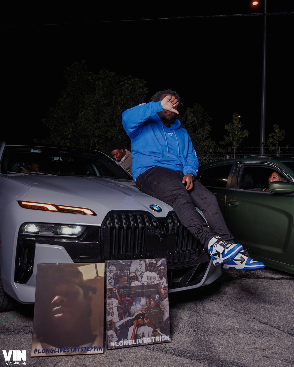 Noschgotfee__ tweet media