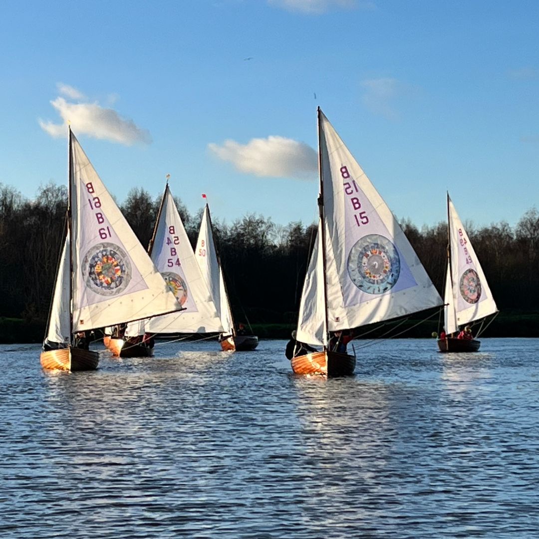 Thames Festival Trust (@thamesfesttrust) on Twitter photo Beautiful artwork created by primary school children in Norfok with artist Ali Atkins as part of our #riverofhope project, displayed at the Norwich Frostbite Sailing Club!⛵ 🎨
<a href="/NNFest/">Norfolk & Norwich Festival</a> <a href="/N_Rivers_Trust/">Norfolk Rivers Trust</a>
To view the full online gallery, head over to: bit.ly/4iIikKv Beautiful artwork created by primary school children in Norfok with artist Ali Atkins as part of our #riverofhope project, displayed at the Norwich Frostbite Sailing Club!⛵ 🎨
<a href="/NNFest/">Norfolk & Norwich Festival</a> <a href="/N_Rivers_Trust/">Norfolk Rivers Trust</a>
To view the full online gallery, head over to: bit.ly/4iIikKv