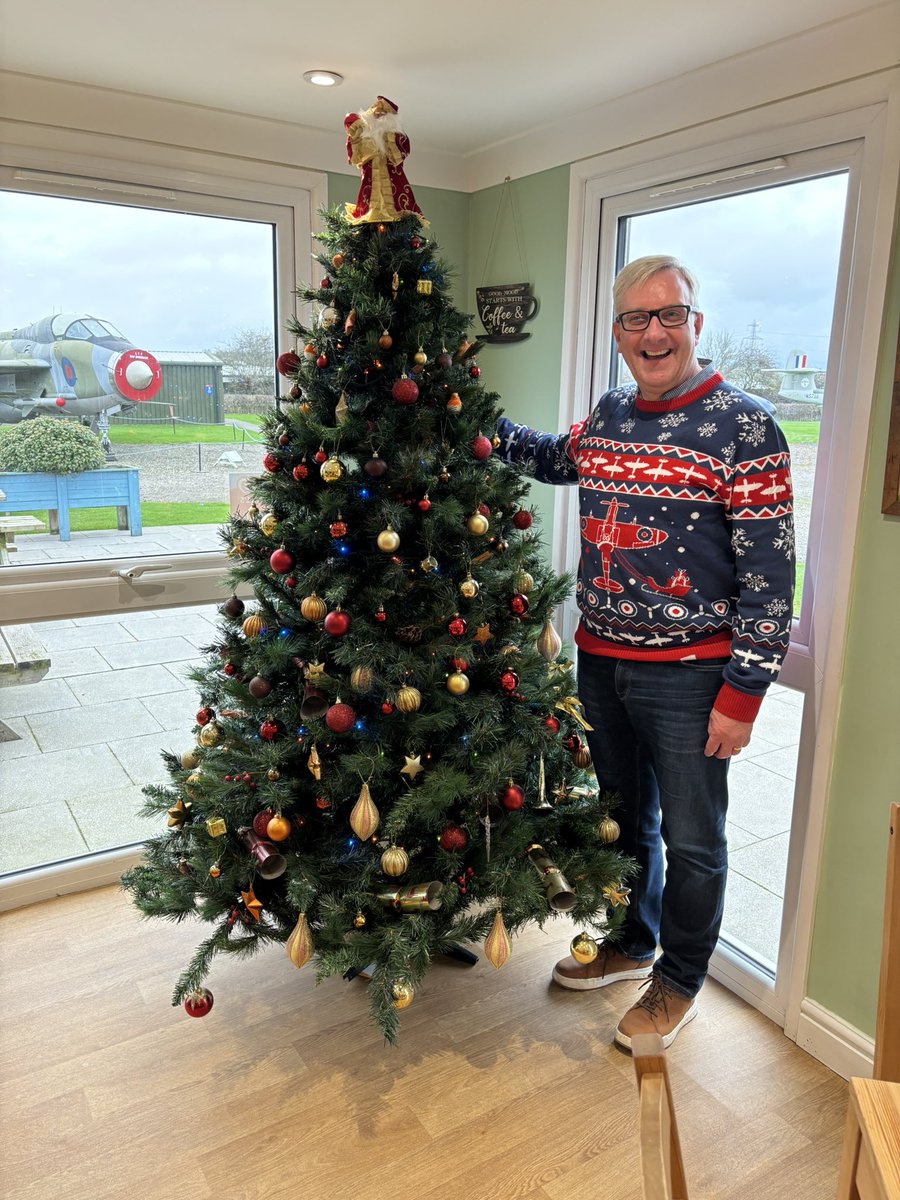 neilchattle's tweet image. A huge thankyou to Sam and all of the ladies in the Cafe at Newark Air Museum for a fantastic Christmas get together buffet spread, which was much appreciated by all the volunteers, it’s the sort of thing that makes all the difference when one feels so appreciated. @NewarkAirMus