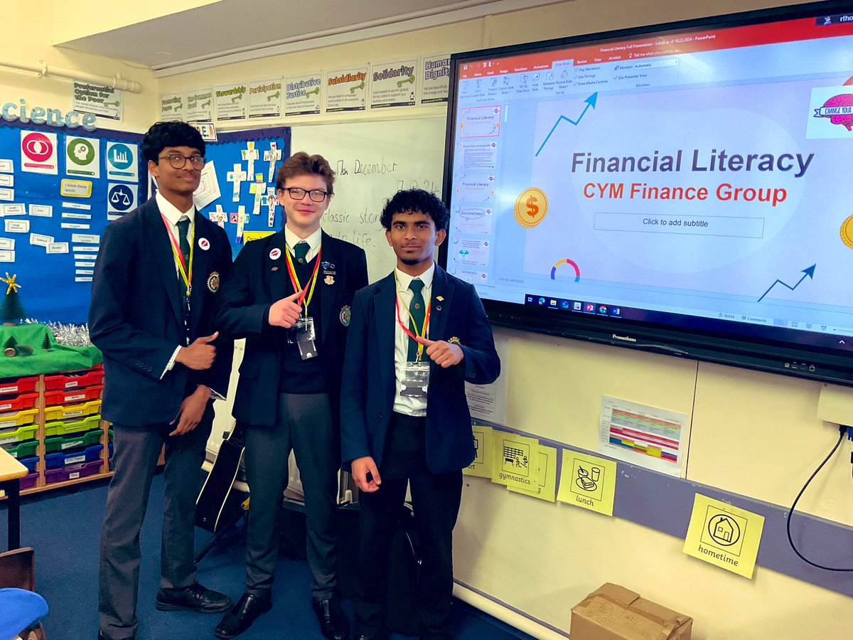 QMGS_CYM's tweet image. CYM Futures Team were at St Mary’s the Mount Primary,this afternoon,presenting their FINANCIAL LITERACY Workshop.The session was lead by Marshall,Riyon & Tevin.Year 6 learnt about various financial terms,money risks & used their mathematical skills📊.Thank you for having us back!