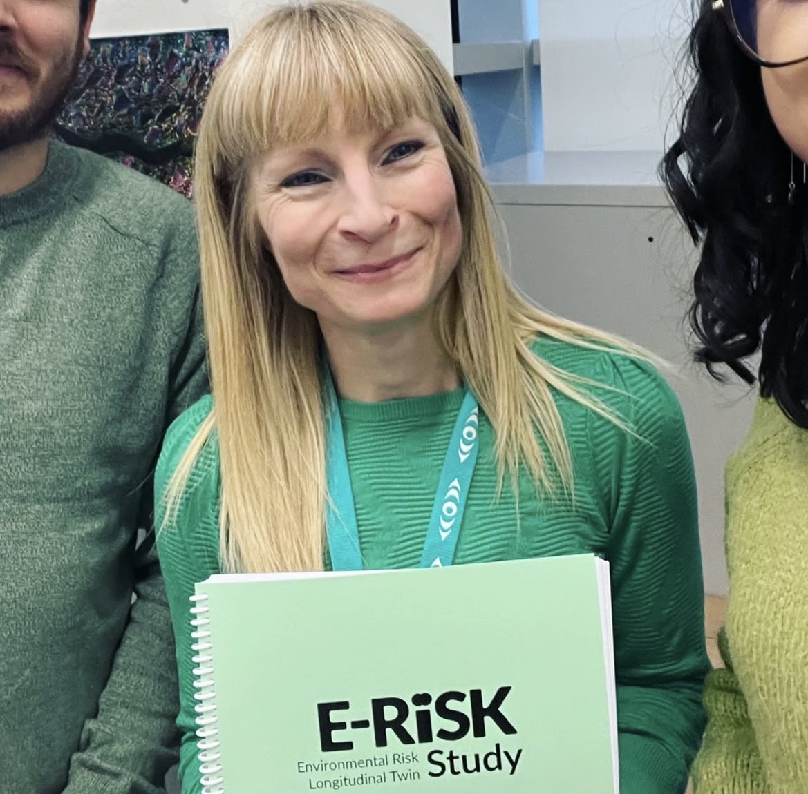 ERiskstudy's tweet image. It’s a real honour to follow the @ERiskstudy twins’ lives over time. I’m excited to uncover what we can do to enable young people to thrive🌱✨no matter what they were exposed to in the past and what they may bring to the situation genetically @SGDPCentreKCL @KingsIoPPN @kcsamh