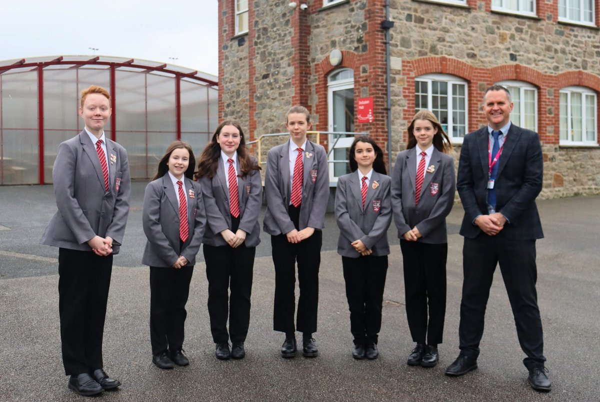 This morning, our five Heads of Year Award winners and the recipient of the Headteacher’s Award were treated to a special breakfast with Mr. Cardigan! 🥐

This was a fantastic opportunity to recognise and celebrate their incredible achievements.

#WeArePoltair