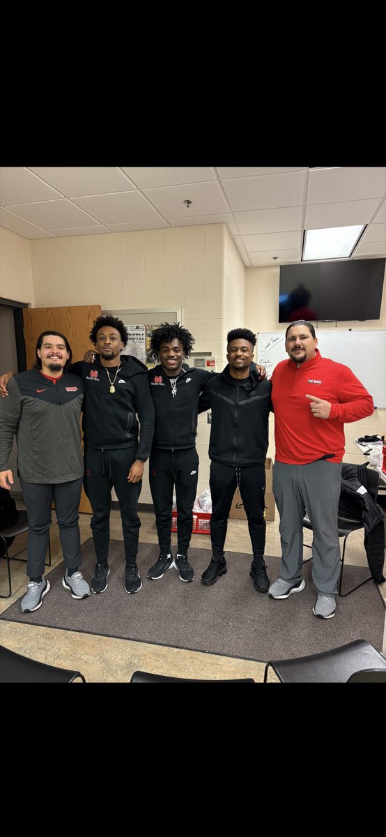 Kyrell Harrisjr (@kyrell3harris) on Twitter photo TRULY BLESSED AND THANKFUL TO RECEIVE AN OFFER FROM EDINBORO UNIVERSITY❤️⚔️#thankyougod <a href="/coachmo76/">coach mo</a> <a href="/CoachPapley/">Tony Papley</a> <a href="/CoachDePo_2/">Ron DePorzio</a> TRULY BLESSED AND THANKFUL TO RECEIVE AN OFFER FROM EDINBORO UNIVERSITY❤️⚔️#thankyougod <a href="/coachmo76/">coach mo</a> <a href="/CoachPapley/">Tony Papley</a> <a href="/CoachDePo_2/">Ron DePorzio</a>