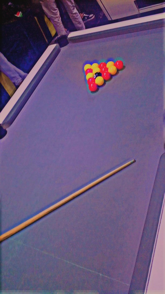 LalaBerrada's tweet photo. 🎱♣️♠️
Snooker babe !

#Snooker #Decembervibes #ballpool https://t.co/cCPJ368V1r