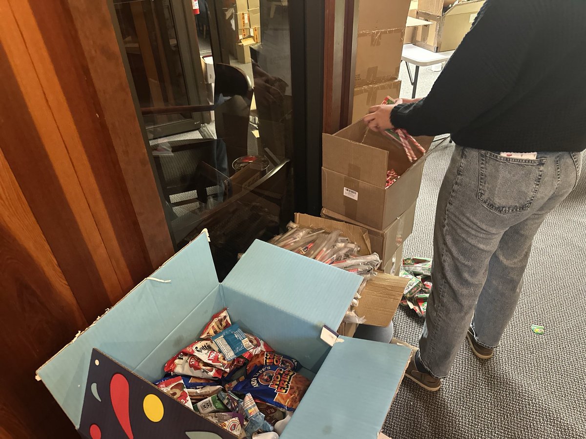 Laura Papetti tweet media