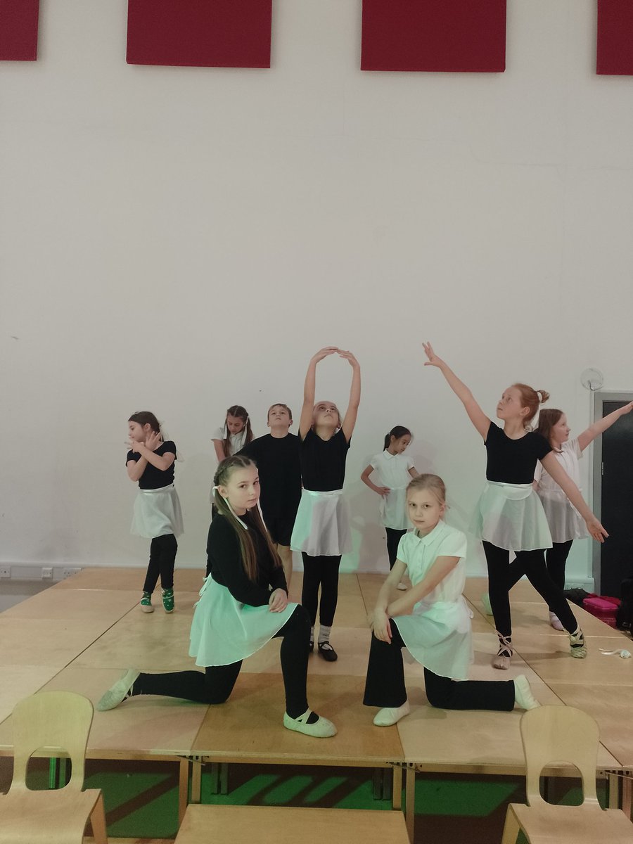 The wonderful Christmas ballet performance 'Once upon a dream' by Sleeping Beauty 🤍 🩰 The children loved performing to the rest of the school and to their parents and carers 😃 <a href="/HumberEdTrust/">Humber Education Trust</a> <a href="/Maybury_School/">Maybury School</a>