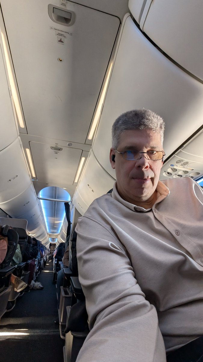 aoflima's tweet image. Out to Boston for show and tell
... #oraclegoldengate #oracledatabase