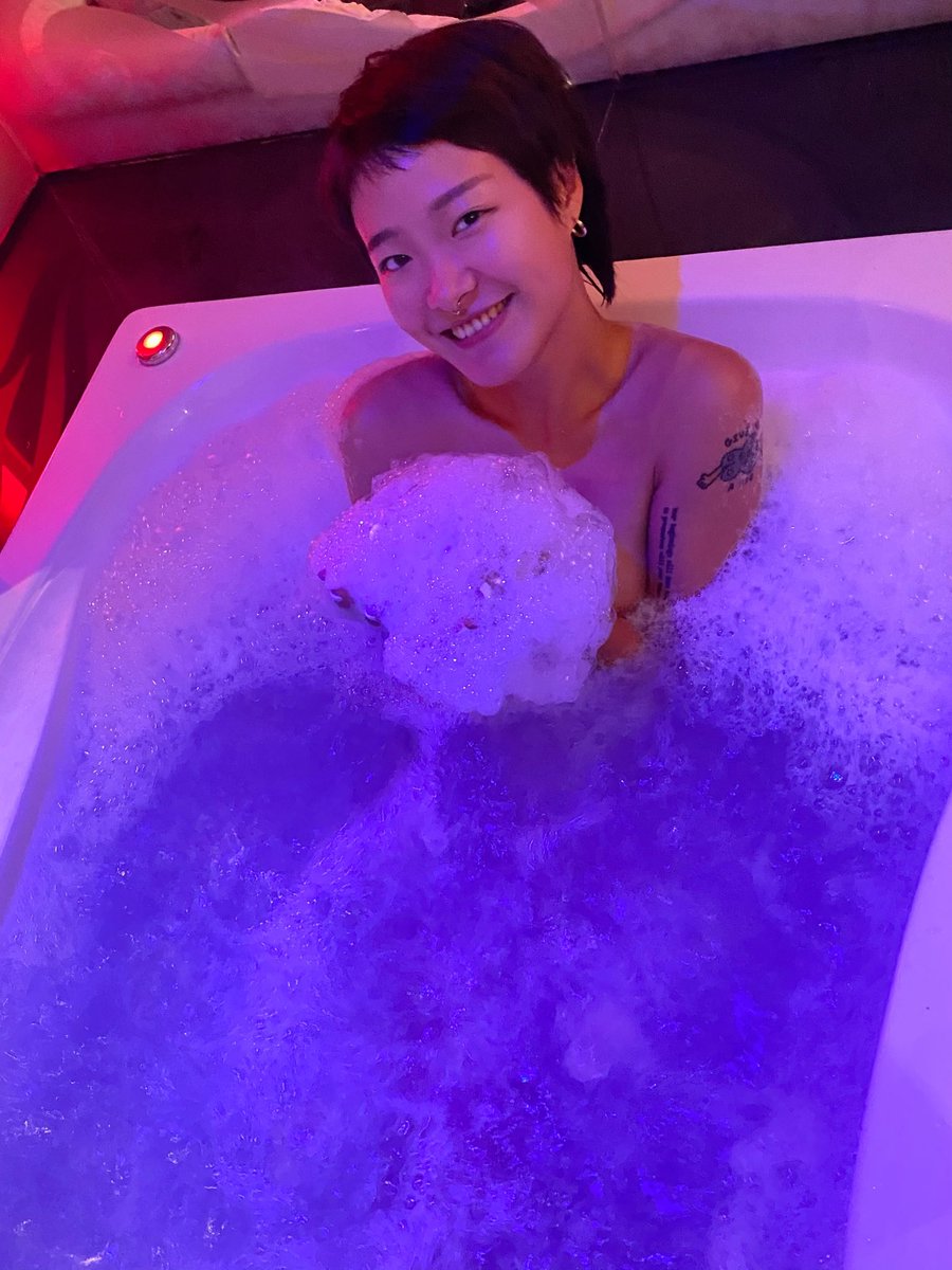 小恩濕濕的Ena Envy tweet media