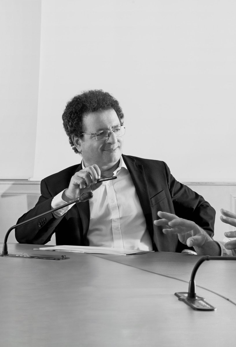 Université PSL (@psl_univ) on Twitter photo 📢 Annonce | El Mouhoub Mouhoud (<a href="/MouhoudEm/">El Mouhoub Mouhoud</a>) est élu Président de l’Université PSL par le conseil d’administration.
Sa candidature a été approuvée à la majorité de ce conseil. Son mandat, d’une durée de cinq ans, est renouvelable une fois.
+ d'infos 👉 psl.eu/actualites/el-… 📢 Annonce | El Mouhoub Mouhoud (<a href="/MouhoudEm/">El Mouhoub Mouhoud</a>) est élu Président de l’Université PSL par le conseil d’administration.
Sa candidature a été approuvée à la majorité de ce conseil. Son mandat, d’une durée de cinq ans, est renouvelable une fois.
+ d'infos 👉 psl.eu/actualites/el-…