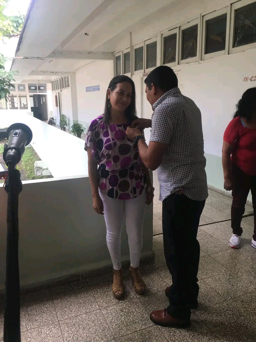 CNCTVGranma's tweet photo. Se realiza Acto por el Aniversario 44 de creado por nuestro Comandante en Jefe Fidel Castro Ruz el Instituto de Investigaciones Agropecuarias Jorge Dimitrov. 
#ProvinciaGranma 
@YudelkisOrtizB 
@YanetsyTerry 
#66AñosEnRevolución https://t.co/by9scpQ4kq