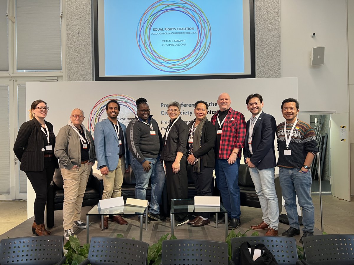 DNC ED <a href="/douglaskerr/">Doug Kerr</a> alongside our members 
 <a href="/RainbowRailroad/">Rainbow Railroad</a>, Egale Canada &amp; <a href="/EgidesAlliance/">ÉGIDES</a>,  as well as, members of DNCs global advisory at the Equal Rights Coalition Meetings in Berlin this week! 

#equalrights #EqualityforAll