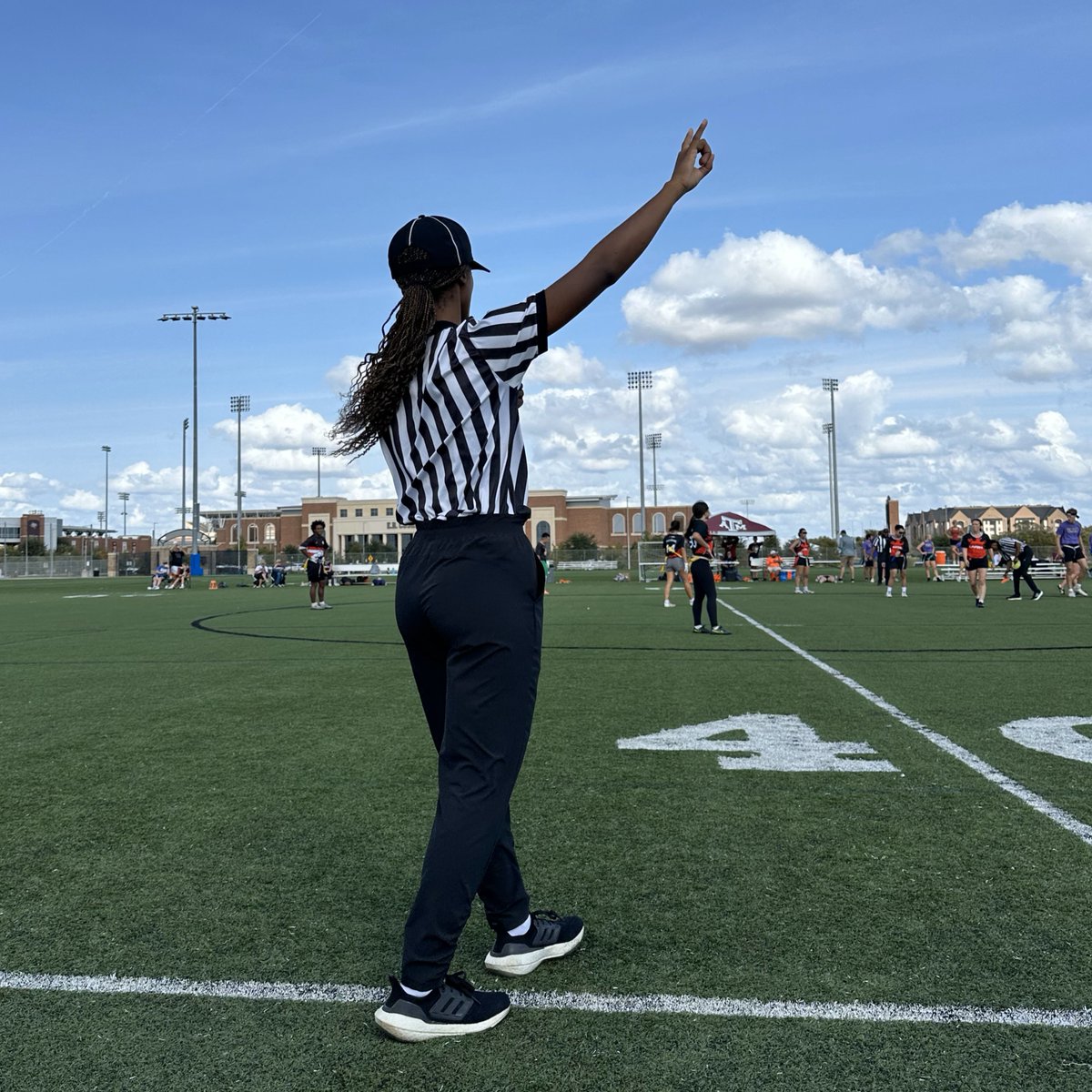 _MSUCampusRec's tweet image. Celebrating our very own Ashley Sanders, chosen to officiate the NIRSA National Flag Football Tournament! We are all excited to see you shine! Way to go Ashley! 🎉🏈 
#GoMaroon #MSUFRC #NIRSA