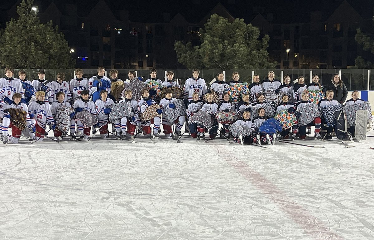 AHSchools's tweet photo. Members of the Champlin Park/Coon Rapids girls hockey and Spring Lake Park/Coon Rapids boysβ hockey programs created and donated over two-dozen pet beds to support the Alexandra House Linus' Pet Haven, which is set to open in January 2025. #AHSchools https://t.co/mYiL1wfJSL