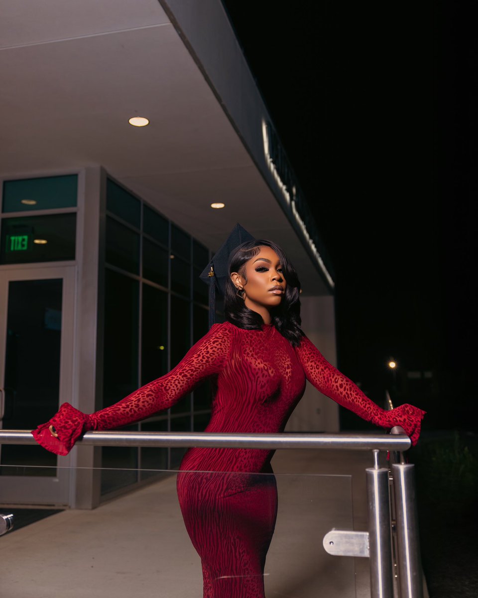 Miss Nicole 🎀 tweet media