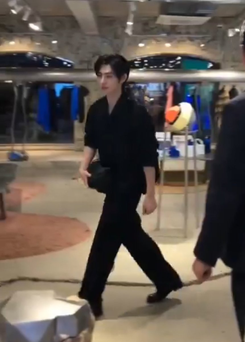 hooniebaekgu's tweet image. Ader Error shared Sunghoon on their ig feed in October and now Sunghoon and Jake are invited to their capsule collection launch in Seongsu! #sunghoon #adererror