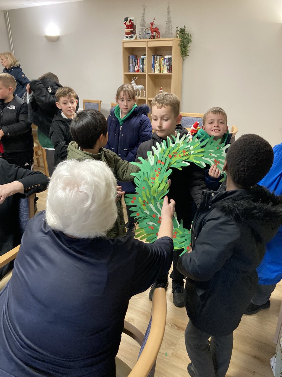 Miss Sweet St Mary’s CinW tweet media