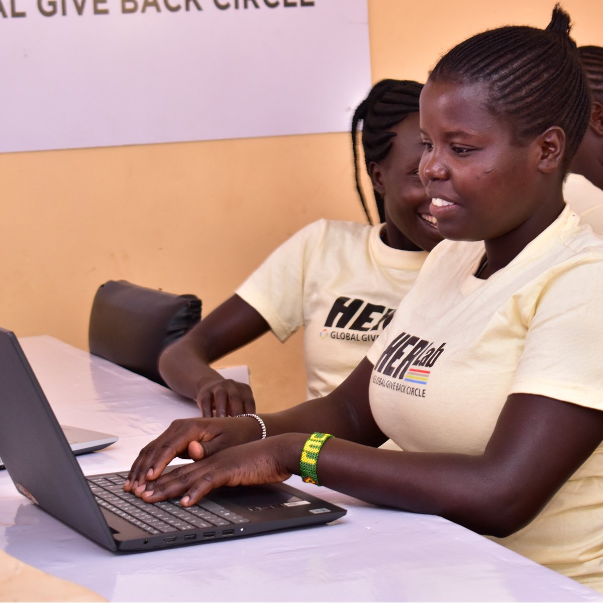 Global Give Back Circle tweet media