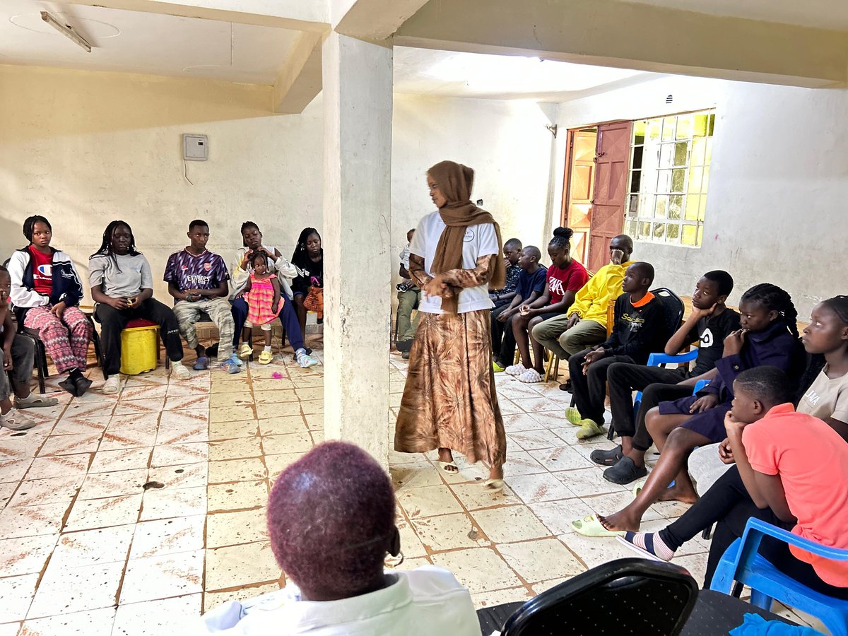 hmhafrica's tweet photo. Did you know that the simple act of putting a smile on someone else's face can fill your heart with joy beyond measure? At @hmhafrica, we are dedicated to empowering young people to achieve their full potential by fostering self-awareness, self-esteem, self-concept, self-image. https://t.co/DKZxdwybHd