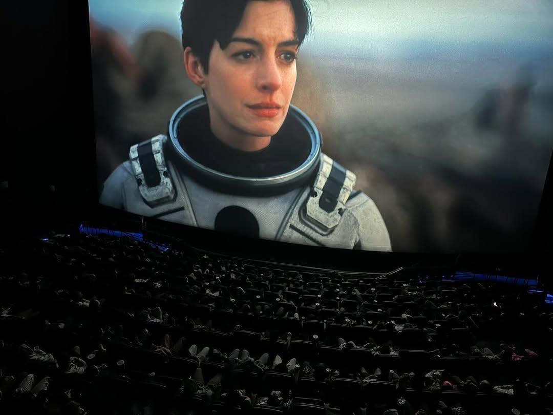 HabisNontonFilm's tweet photo. Penampakan INTERSTELLAR yang rilis ulang di studio IMAX 70mm buat anniversary ke 10 😲

Foto dari sudut pandang projectionist.

Via taylor.umphenour. film (IG) https://t.co/8Kln6aWDgI