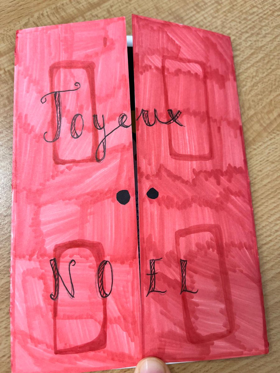 MCHSModLang's tweet photo. S3 French using their creativity to make beautiful language themed Christmas cards ✉️🎄 https://t.co/jajwuTuN1d