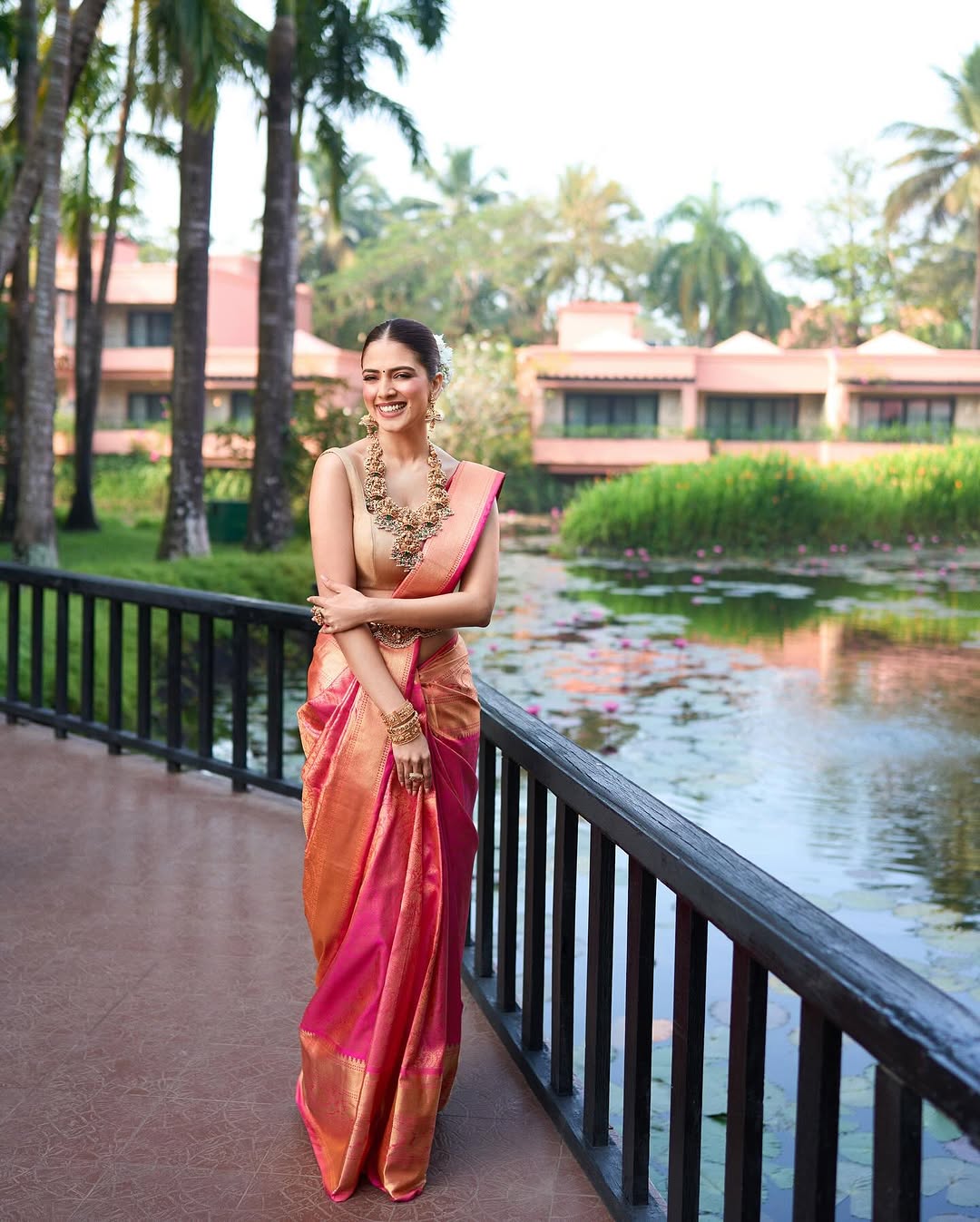 GfACYl_WYAEB5Rj?format=jpg&name=large