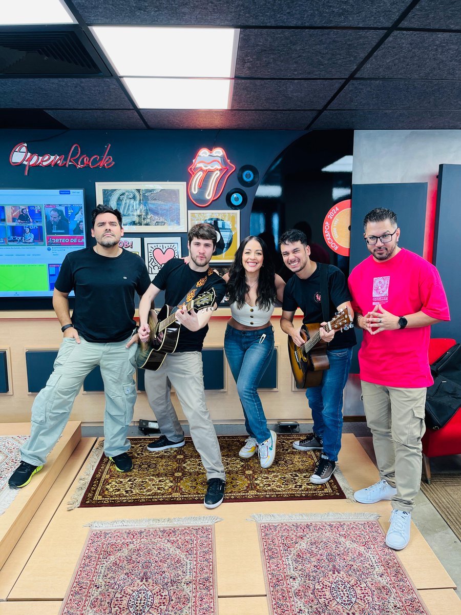 🔥 ¿POR QUÉ TAN TEMPRANO? 😎

#VartanPy🕶️ presenta este fin de semana 📆 su álbum debut 💿📀 #Viraje 🤟 en el #ElBosqueDeLosArtistas 🌕

¡GRACIAS <a href="/_marcedm/">Marcelo Medina</a>  🎸 y #GabrielContrera 🎙️!

¡#PQTT 🌞con <a href="/bluemonkeypops/">卩ㄖ卩 丂卩丨几 (👤 🐵🍭)</a>  y <a href="/pianitopy/">Pianitopy</a>  Lunes a Viernes de 6hs a 9hs a buen volumen en la