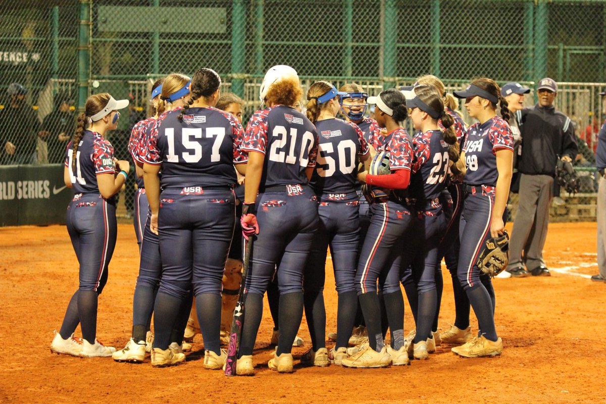 tomiageter2026's tweet photo. Thank you @USASoftball for inviting me to the National Selection Event giving me an opportunity to try out for the Team USA 18u❤️🤍💙. Huge thank you to the sponsors @oakley @DICKS @PrimeHydrate for supplying us with so much! It was so amazing meeting so many talented players:) https://t.co/0iJEHukbTu