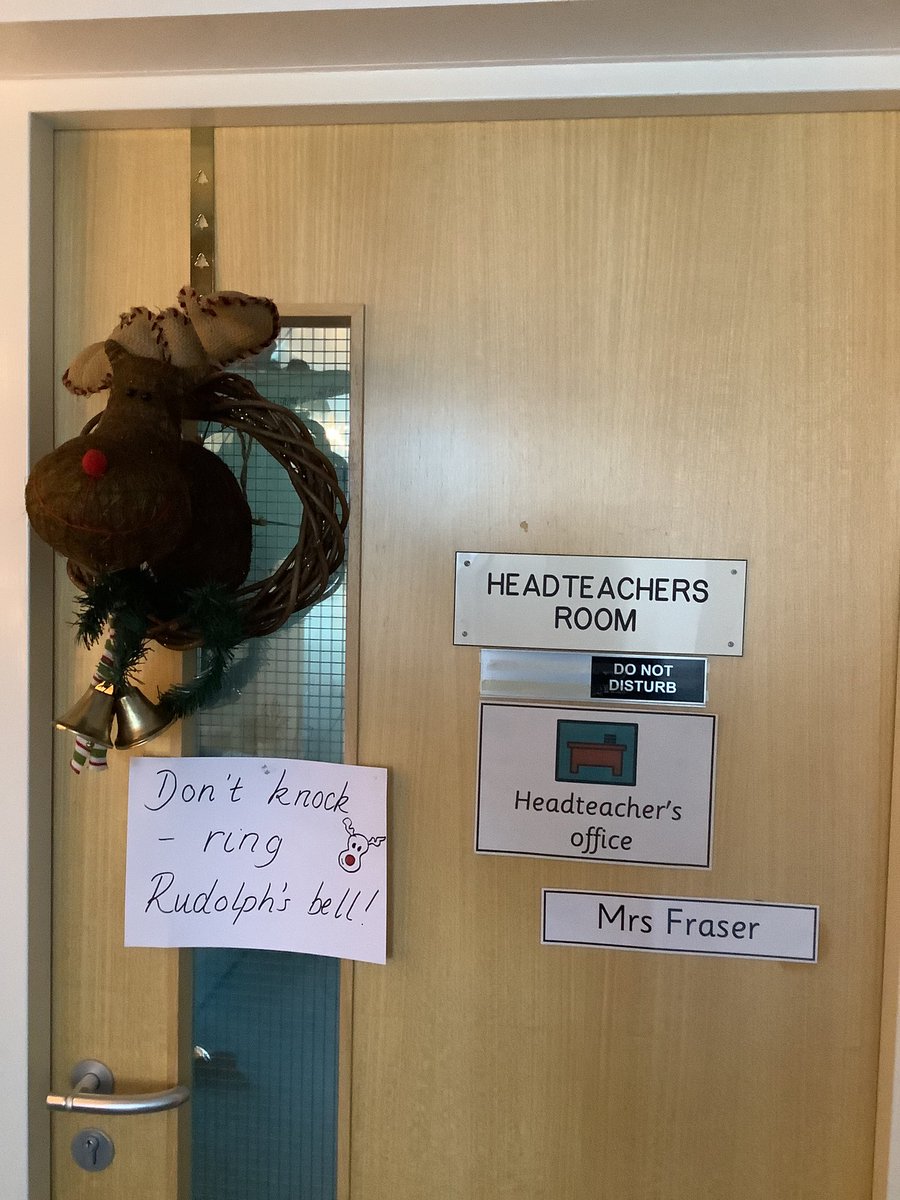 Mrs C Fraser (@mrs_cfraser) on Twitter photo Brought a few smiles! The little things. 🎄 Brought a few smiles! The little things. 🎄