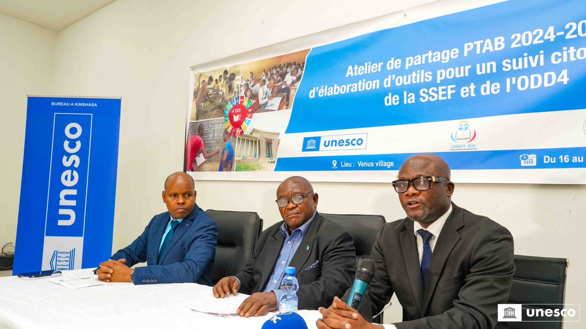 UNESCOKinshasa's tweet photo. 🔸L’#UNESCO accompagne la #CONEPT dans l’élaboration des outils de collecte &amp; suivi de la #SSEF &amp; de l'#ODD4.
🔸Atelier lancé ce 16/12 par Mr @isaisbr à Kin, qui a appelé les 25 participants, dont 8 femmes, à #Inclusivité_Innovation_Durabilité. 

#UNESCO #CONEPT #EDUCATION #ODD4 https://t.co/ZtVKFrQUSI