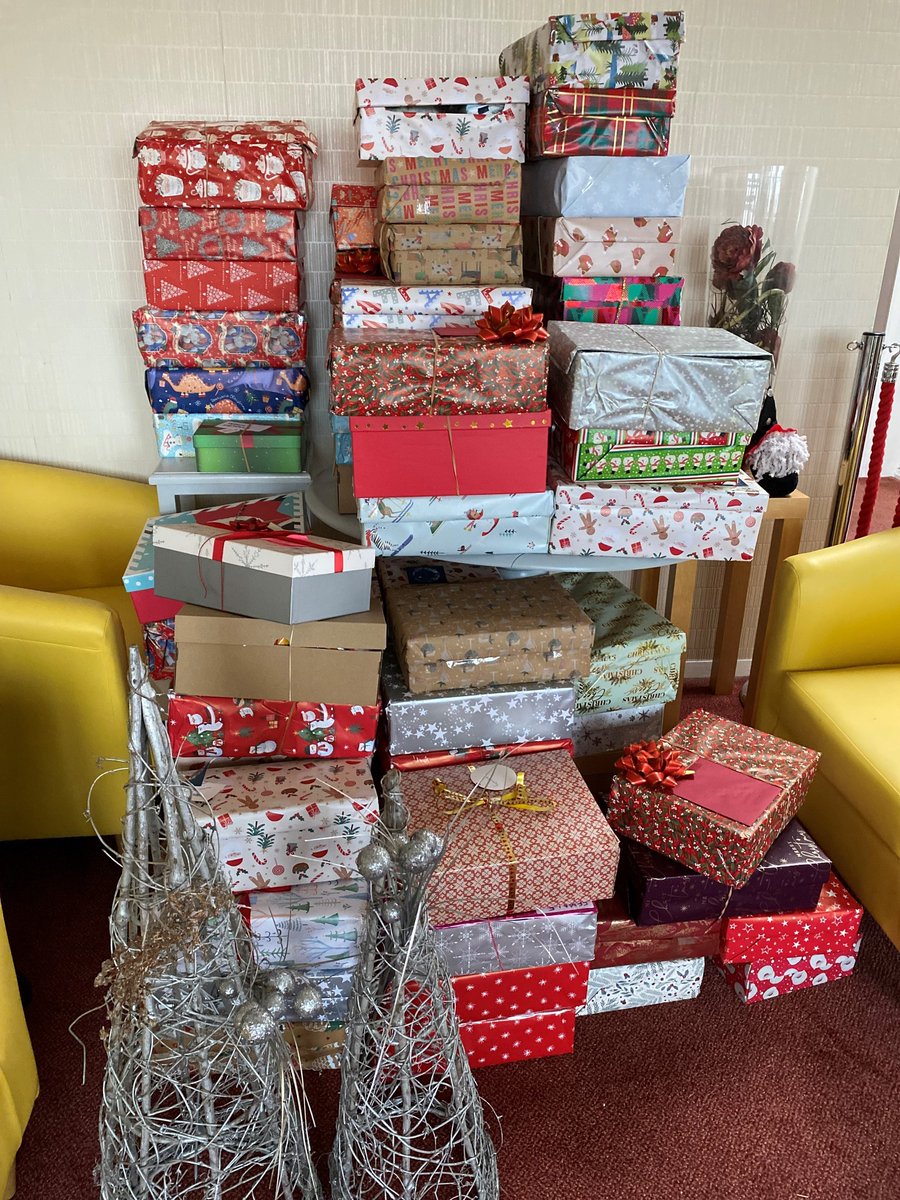 AgeConnectWales's tweet photo. Our Christmas Shoebox Appeal has now closed! Thank you so much for the 565 lovely boxes, packed with gifts, that have been delivered to @ACCardiff, @ACMorgannwg & @ageconnectstorf. We are now busy delivering these to older people in our local communities.
#christmas #shoeboxes https://t.co/nL6wU3Htc7