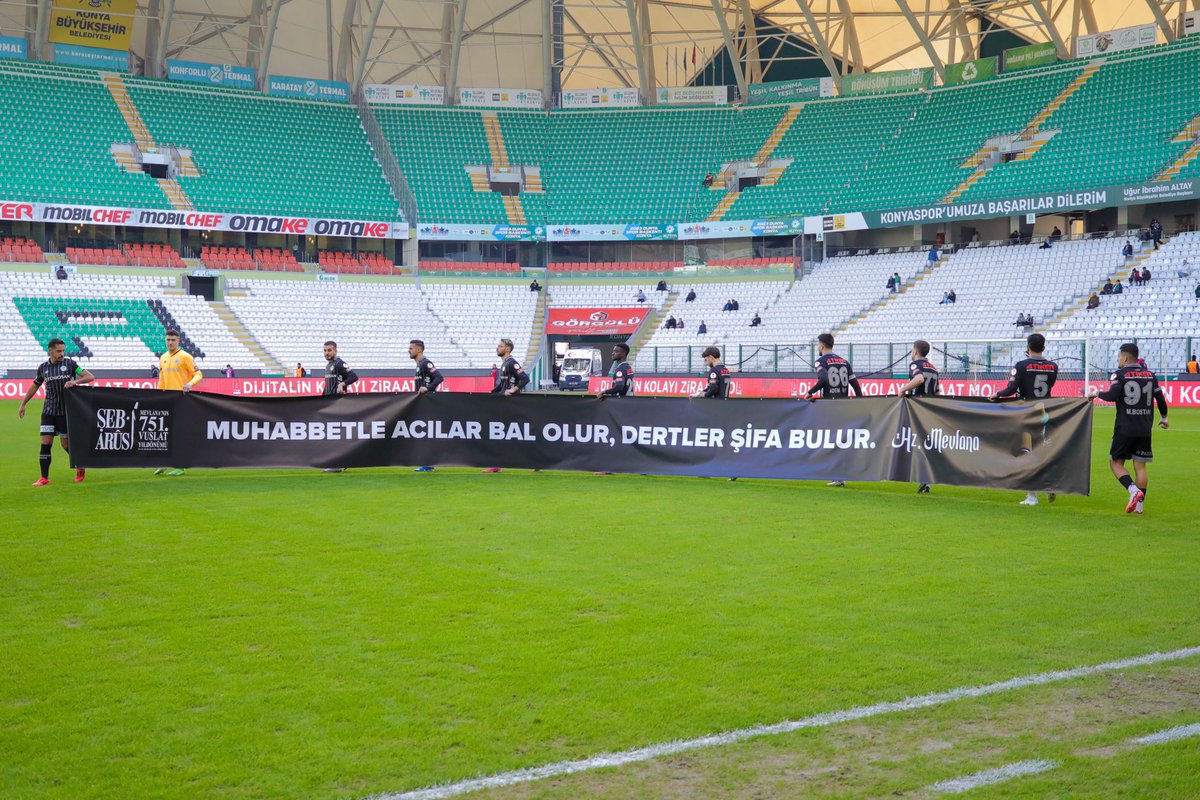 “Muhabbetle acılar bal olur, dertler şifa bulur.”
𝐇𝐳. 𝐌𝐞𝐯𝐥𝐚𝐧𝐚

#MuhabbetVakti