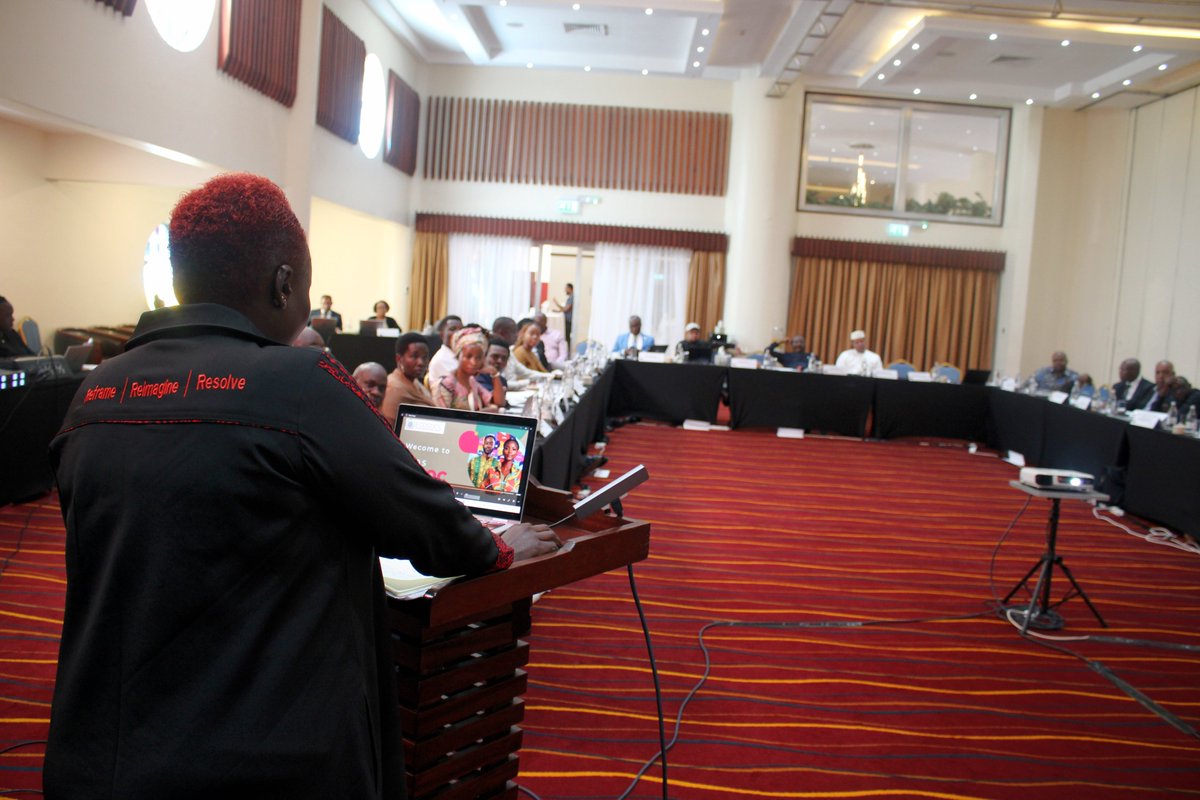 African Union ECOSOCC (@au_ecosocc) on Twitter photo Ms. <a href="/WaithiraKibinda/">Waithira Kibinda</a> gives a live demonstration and provides an overview of the database structure and functionalities!
Some objectives of the Massive Open Online Course are to:
-Build expertise in post-conflict reconstruction and development, focusing on community-driven Ms. <a href="/WaithiraKibinda/">Waithira Kibinda</a> gives a live demonstration and provides an overview of the database structure and functionalities!
Some objectives of the Massive Open Online Course are to:
-Build expertise in post-conflict reconstruction and development, focusing on community-driven
