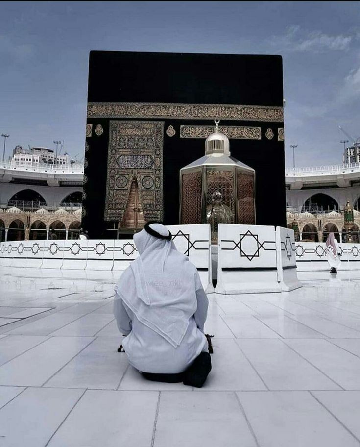 realYamaan1's tweet photo. May Allah ease the burden you carry that no one knows about.

Good Evening https://t.co/oGy7r2SlBN