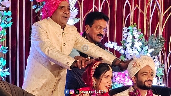 spnrkl24's tweet photo. Had been part of marriage reception held at Agrasen Bhawan (Rourkela) for Shri Govind Agarwal's son, residing in Jhirpani. https://t.co/Va028niUP8